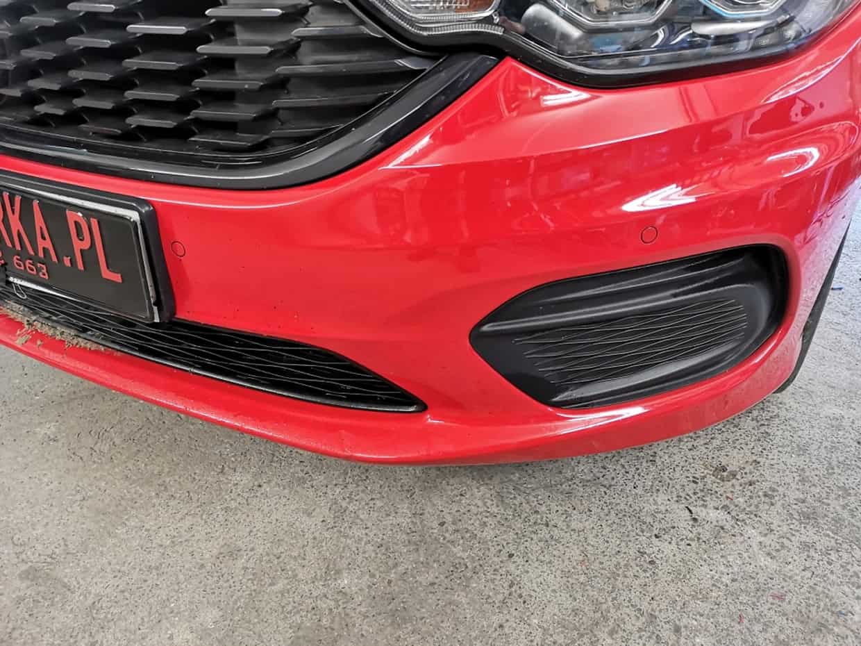 Fiat Tipo 2018 po montażu przednich czujników parkowania