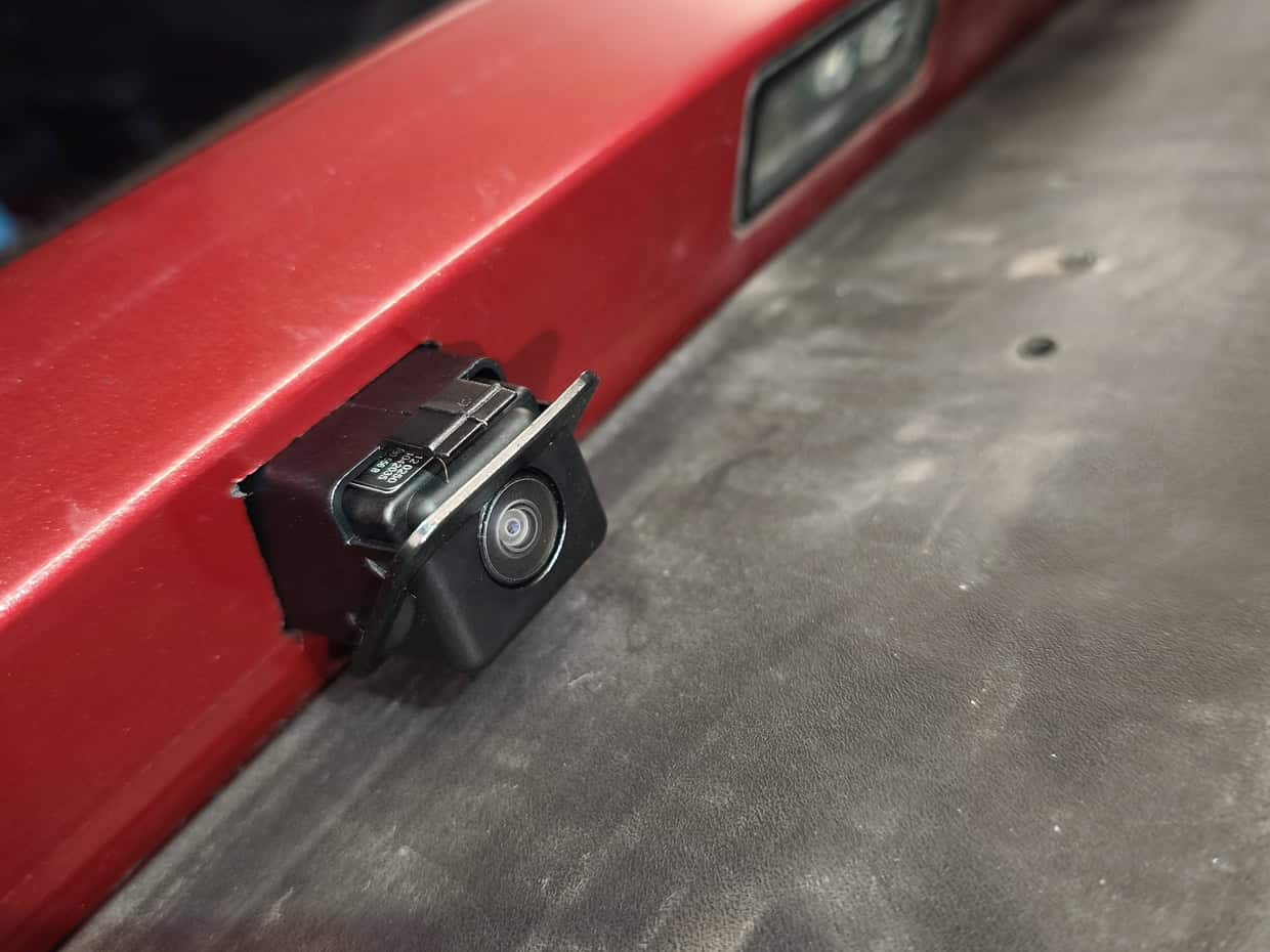 kamera cofania w seat leon 5f 2018