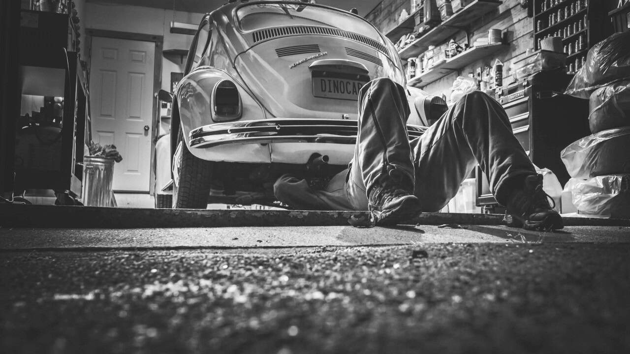 Kamery cofania – jaki model wybrać?